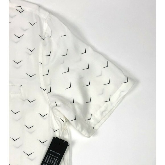 Hudson Camp Collar Printed Short Sleeve Button Up - Picture 6 of 11